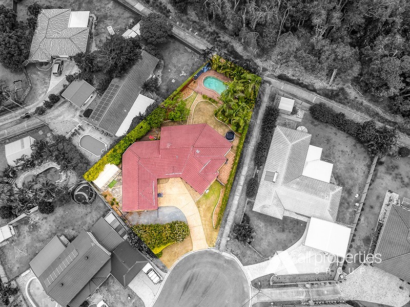 6 Calluna Court, Regents Park QLD 4118