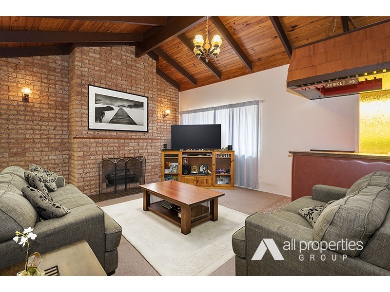 14 CLONMEL STREET, Regents Park QLD 4118