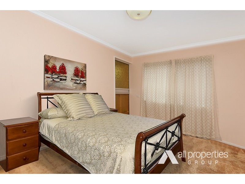 14 CLONMEL STREET, Regents Park QLD 4118