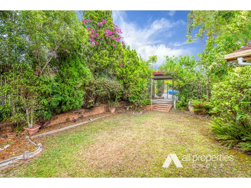 14 CLONMEL STREET, Regents Park QLD 4118