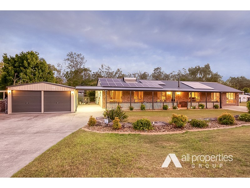 182 Merluna Road, Park Ridge South QLD 4125
