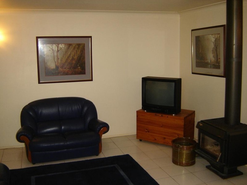 20  Dickman, Forestdale QLD 4118