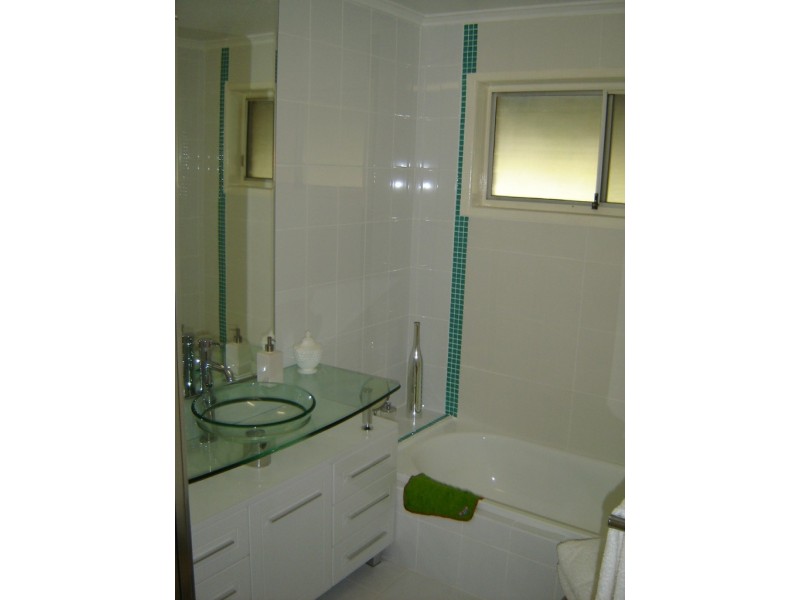 20  Dickman, Forestdale QLD 4118