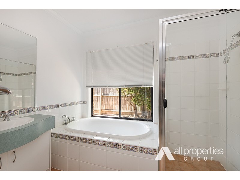 65 Oakview Street, Parkinson QLD 4115