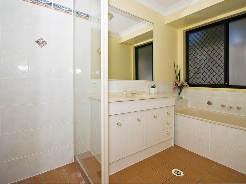 14 Dampier Cres, Drewvale QLD 4116