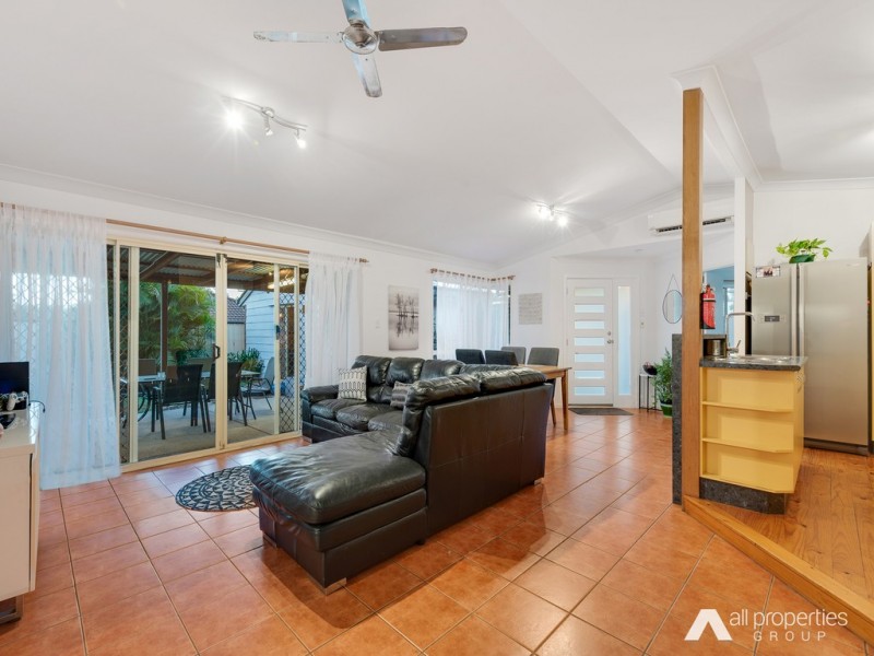 15 Tasman Court, Boronia Heights QLD 4124