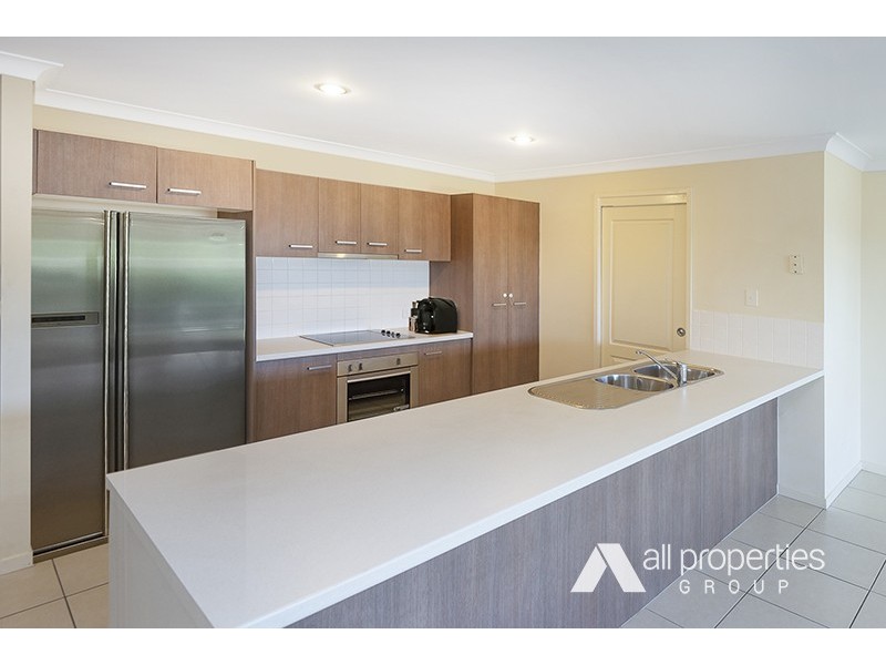 13 Ernestine Circuit, Eagleby QLD 4207