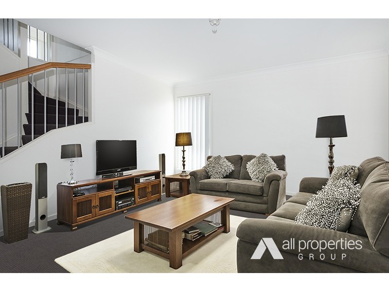 11 DELAFORCE STREET, Regents Park QLD 4118