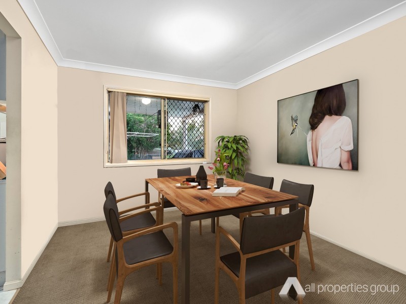 4 Zenith Court, Regents Park QLD 4118