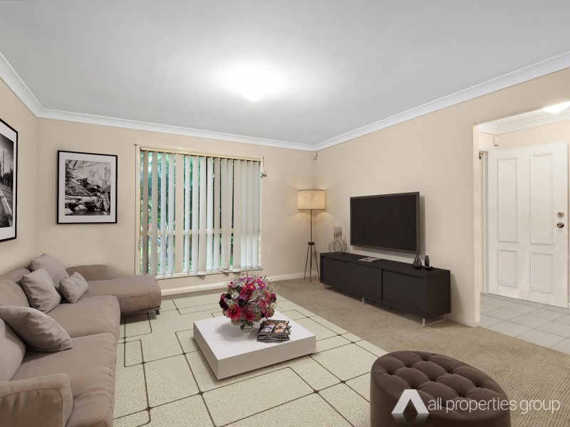 4 Zenith Court, Regents Park QLD 4118