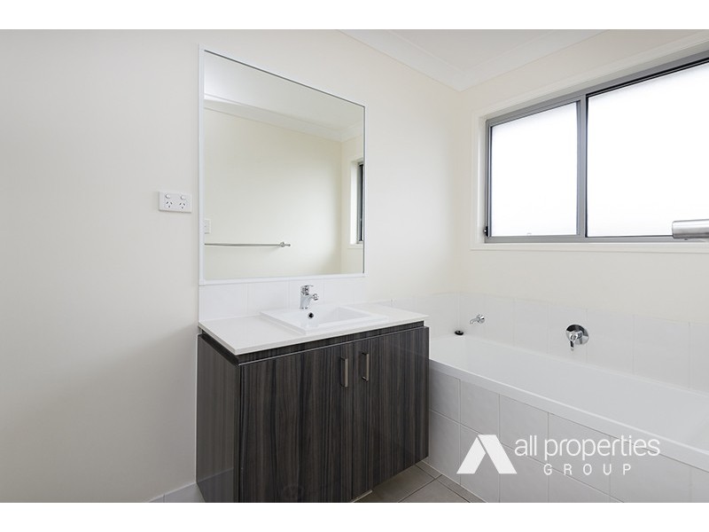 6 Joanne Court, Gleneagle QLD 4285