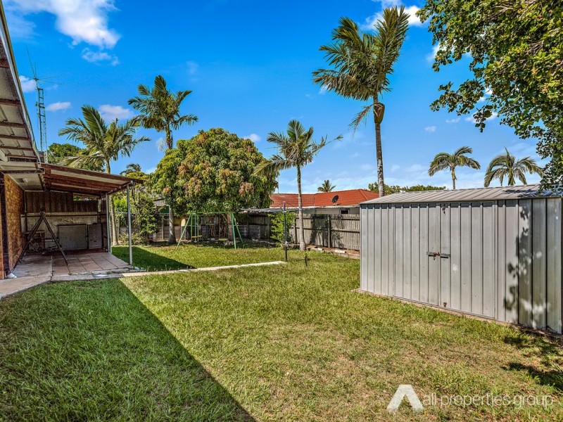 16 Lorraine St, Crestmead QLD 4132