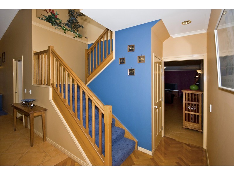 9 Petunia Close, Calamvale QLD 4116