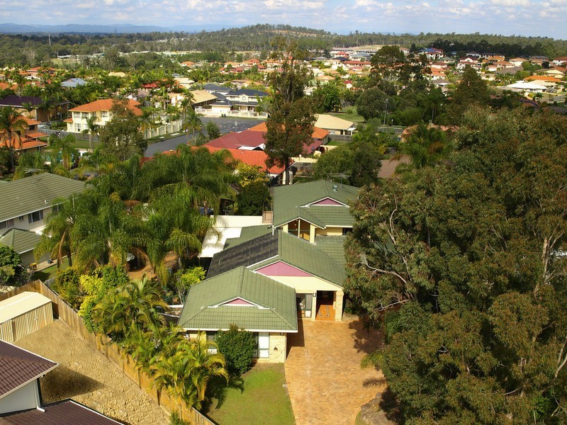 9 Petunia Close, Calamvale QLD 4116