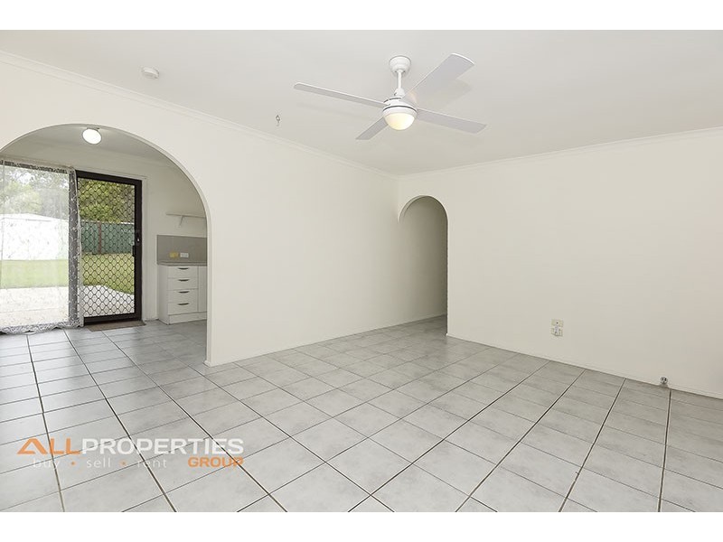 9 Wentworth Tce, Boronia Heights QLD 4124