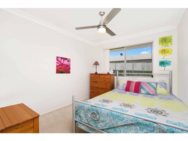 31 CHARLTON PLACE, Regents Park QLD 4118