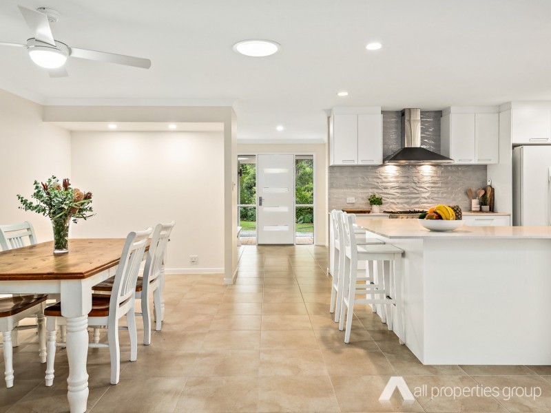 27-29 Gisbourne Street, Forestdale QLD 4118