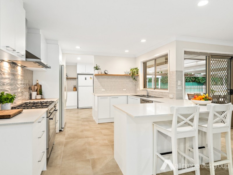 27-29 Gisbourne Street, Forestdale QLD 4118