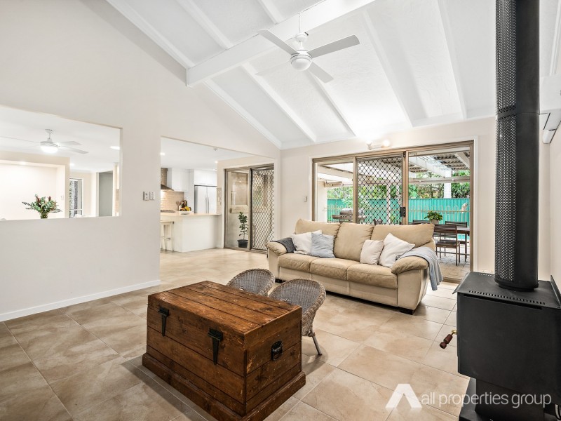 27-29 Gisbourne Street, Forestdale QLD 4118