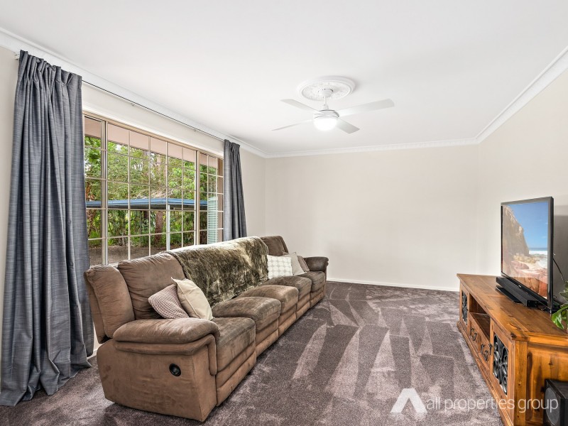 27-29 Gisbourne Street, Forestdale QLD 4118
