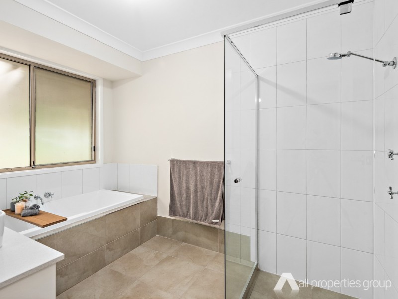 27-29 Gisbourne Street, Forestdale QLD 4118