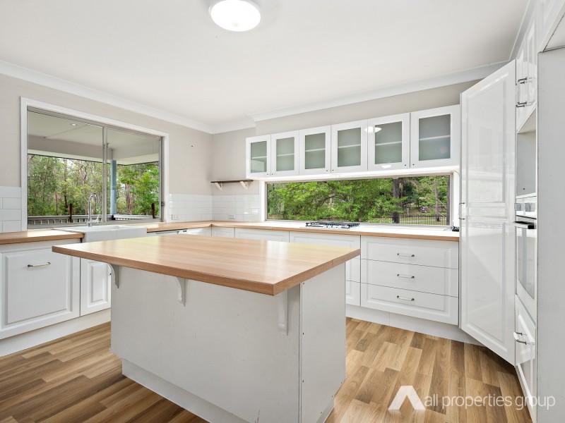 27-29 Gisbourne Street, Forestdale QLD 4118