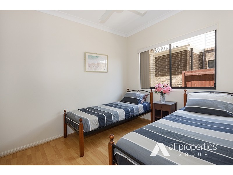 15 Callistemon St, Heathwood QLD 4110