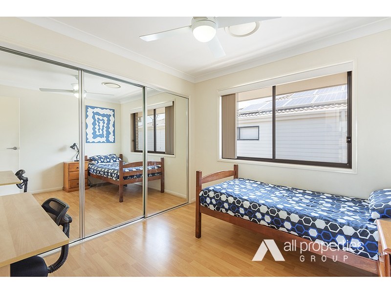 15 Callistemon St, Heathwood QLD 4110