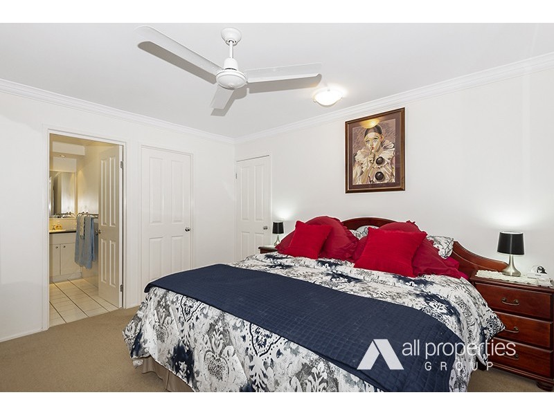 5 Cleland Court, Parkinson QLD 4115