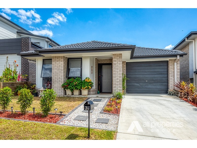 36 Stradbroke Crescent, Springfield Lakes QLD 4300