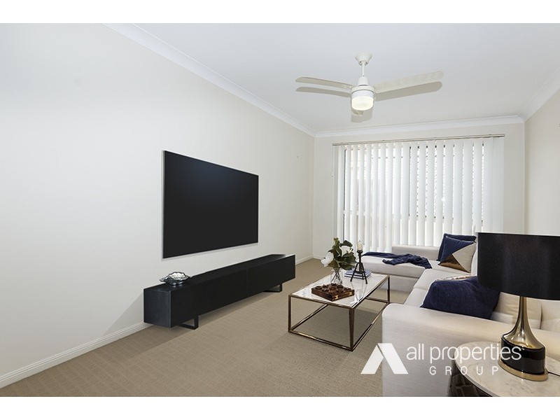 70 Steelwood Street, Heathwood QLD 4110