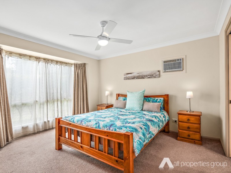 27 Settlers Circuit, Forest Lake QLD 4078