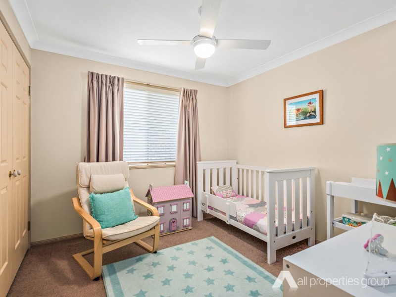 27 Settlers Circuit, Forest Lake QLD 4078