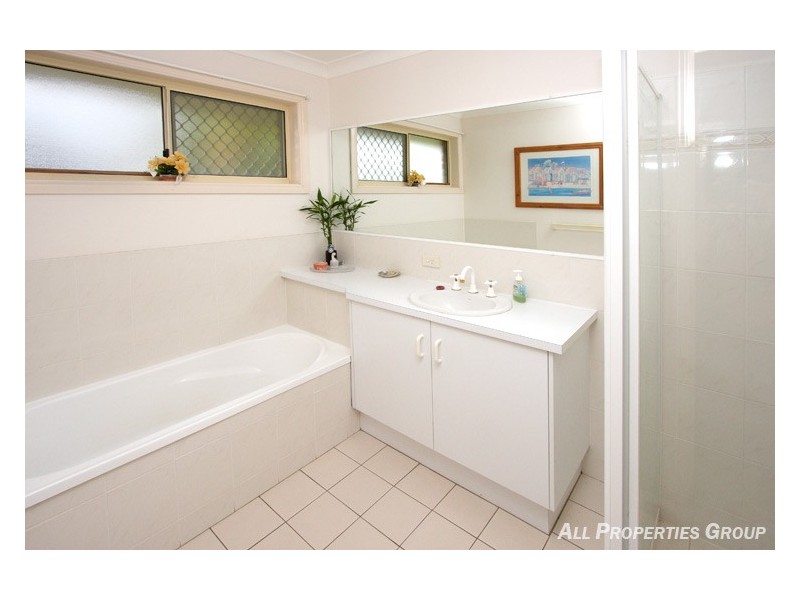 4 Kookaburra Place, Durack QLD 4077