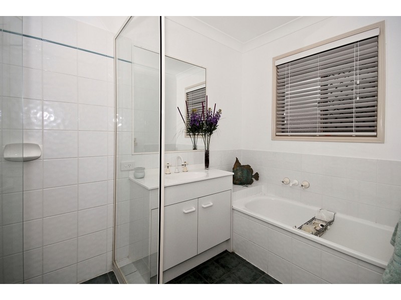 57 Dampier Cres, Drewvale QLD 4116