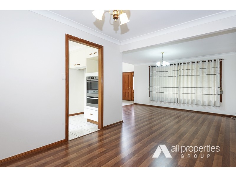 9 Ashford Pl, Parkinson QLD 4115