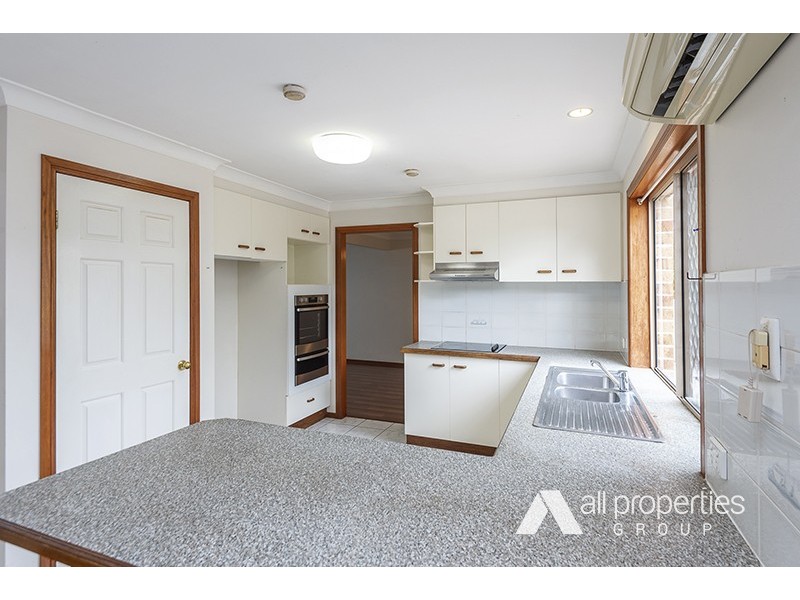 9 Ashford Pl, Parkinson QLD 4115