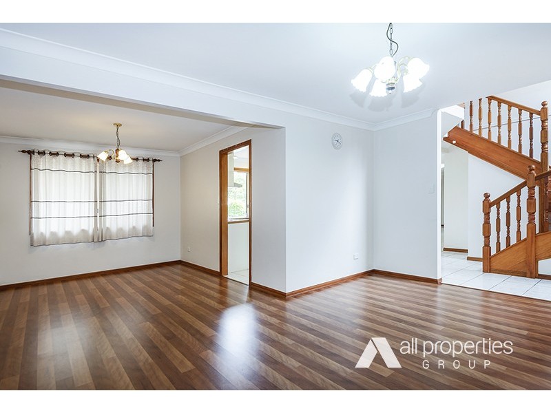 9 Ashford Pl, Parkinson QLD 4115
