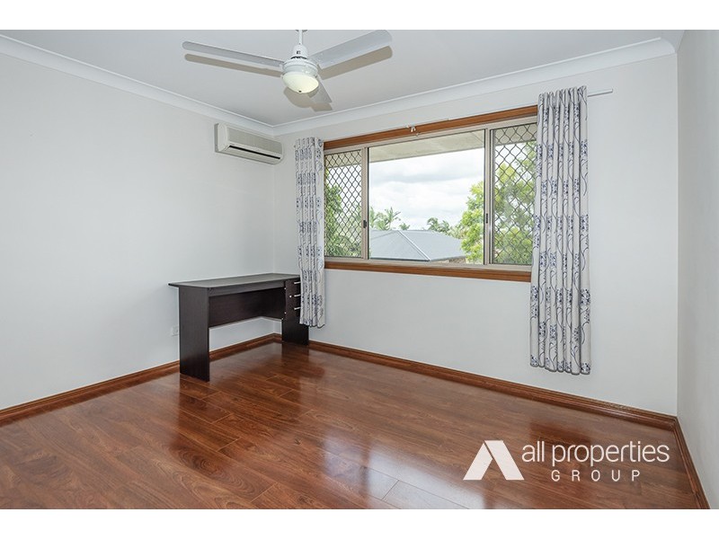 9 Ashford Pl, Parkinson QLD 4115