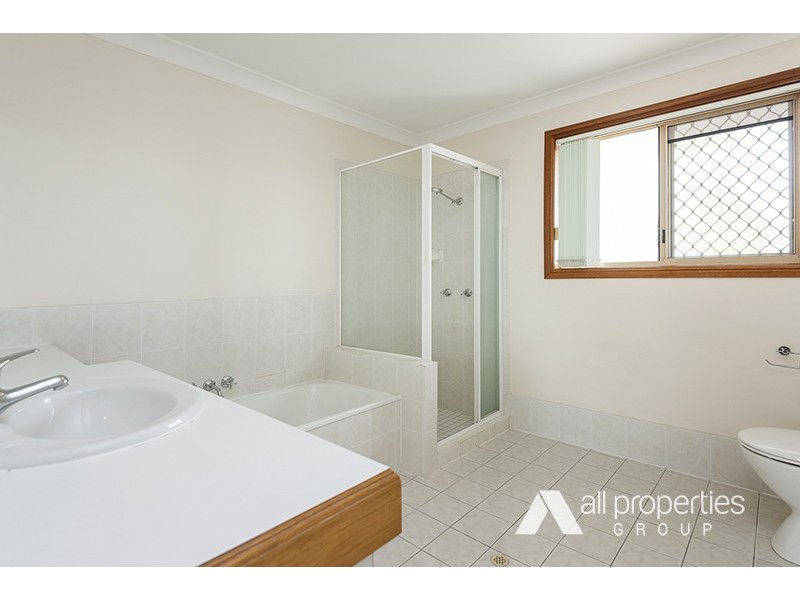 9 Ashford Pl, Parkinson QLD 4115