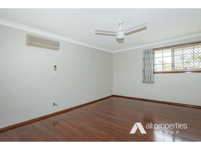 9 Ashford Pl, Parkinson QLD 4115