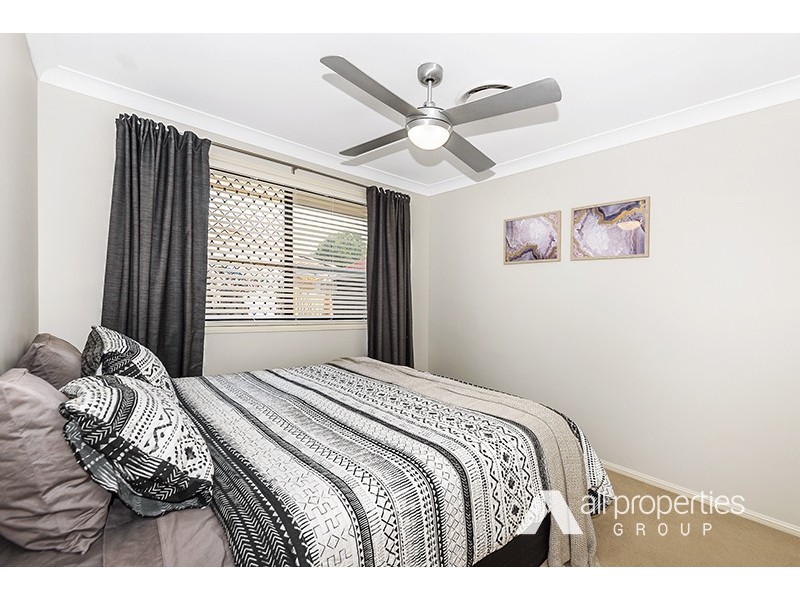 24 Daintree Drive, Parkinson QLD 4115