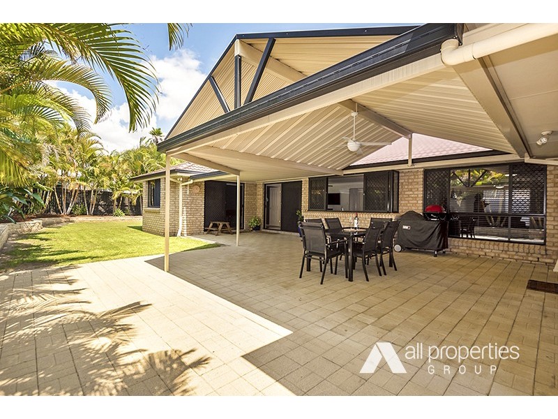 24 Daintree Drive, Parkinson QLD 4115