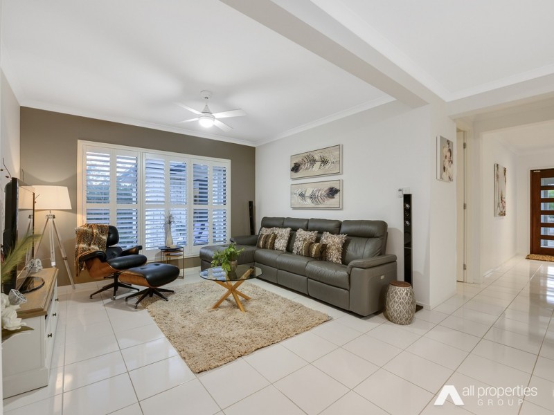 27-31 Bushlark Place, Greenbank QLD 4124