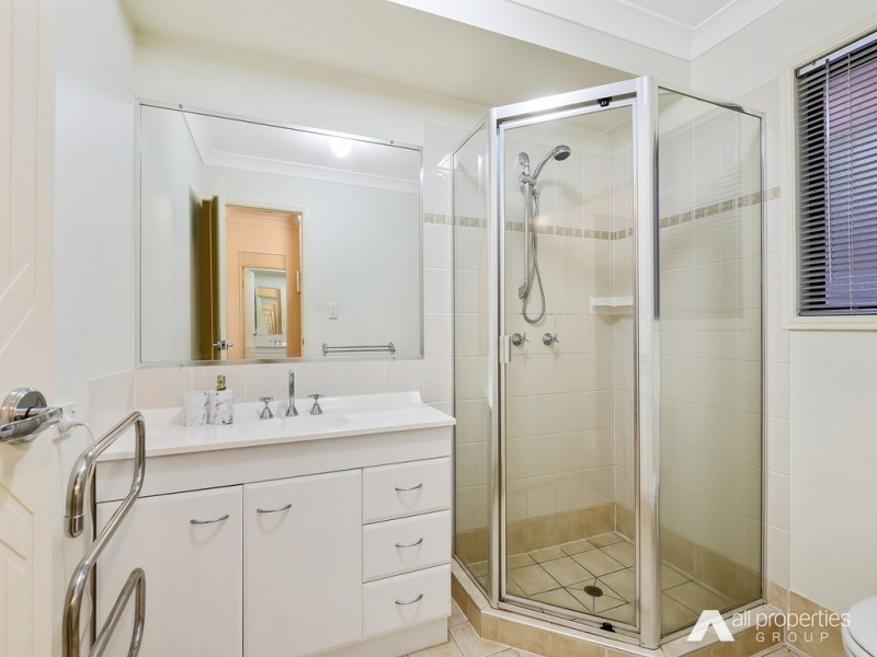 42 Springboard Cres, New Beith QLD 4124