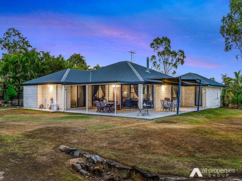 42 Springboard Cres, New Beith QLD 4124