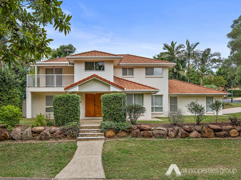18 Coachwood Crescent, Forest Lake QLD 4078