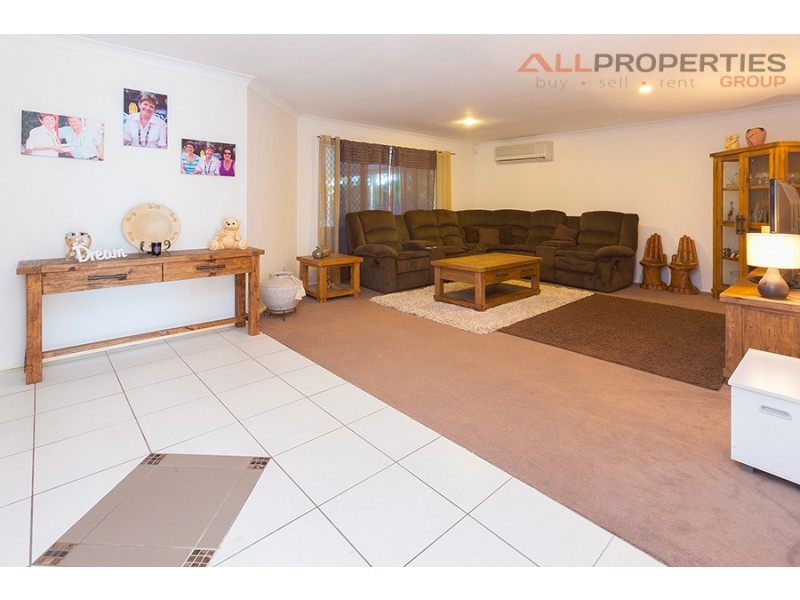 70 Dampier Cres, Drewvale QLD 4116