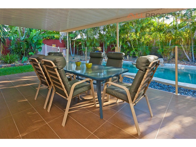 70 Dampier Cres, Drewvale QLD 4116