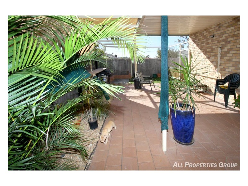 80 Cascades Drive, Forest Lake QLD 4078